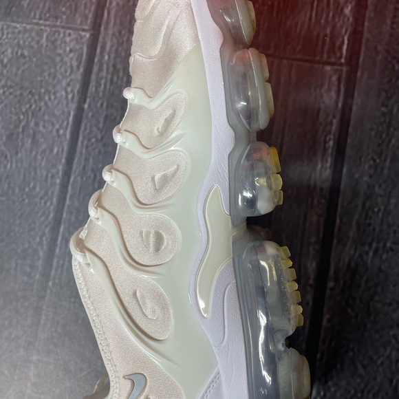 Nike Air VaporMax Plus White Platinum 924453-100 Men's Size 12 - Picture 9 of 10